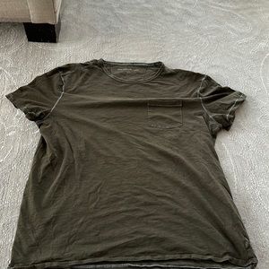 John Varvatos t shirt size large